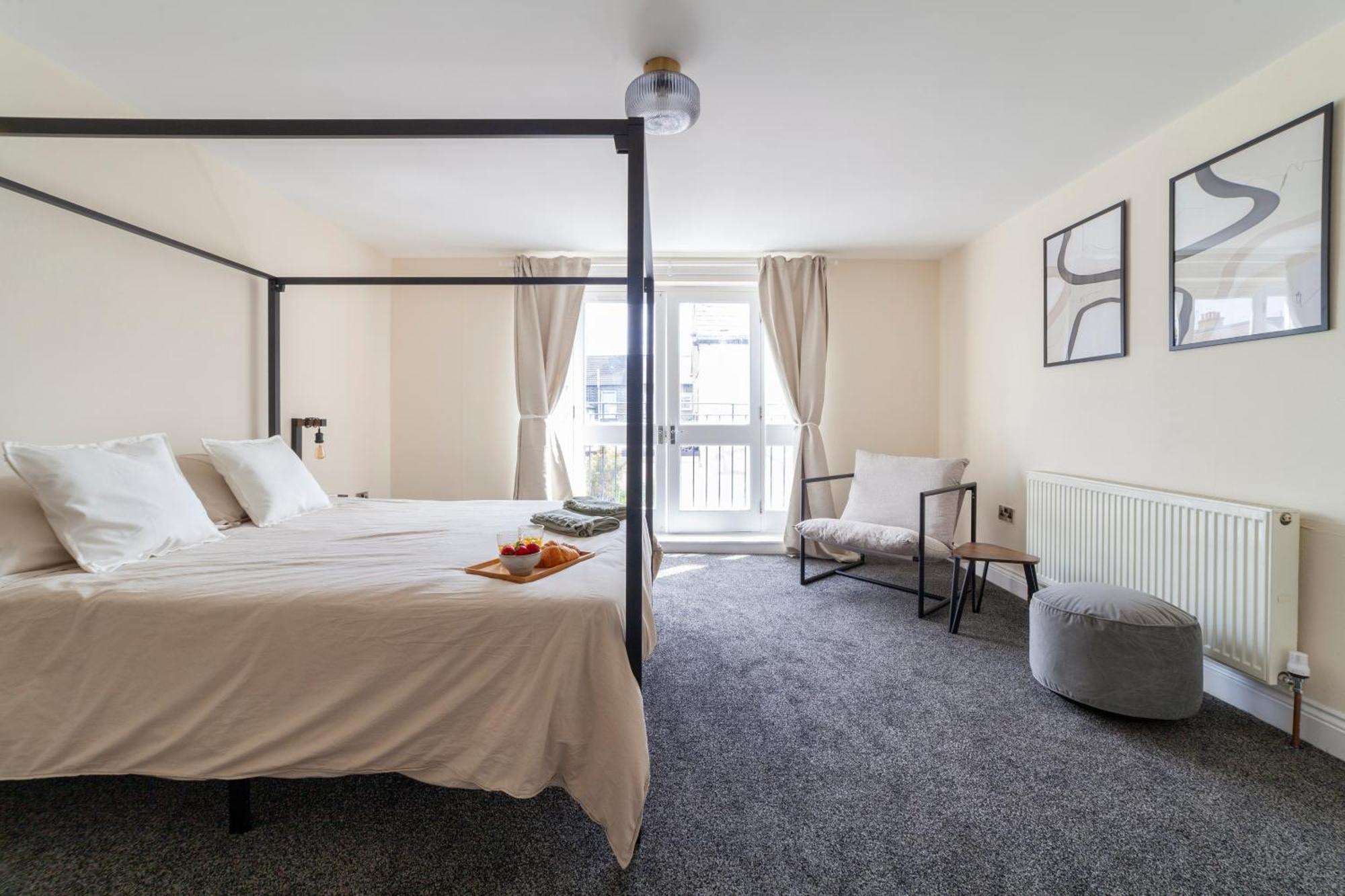Arte Stays Serviced Houses Stratford - 3 Bedrooms 2 Bathrooms Houses London, Stratford, Maryland, Free Parking, Garden, Weekly Or Monthly Stays - Up To 8 Guests Экстерьер фото