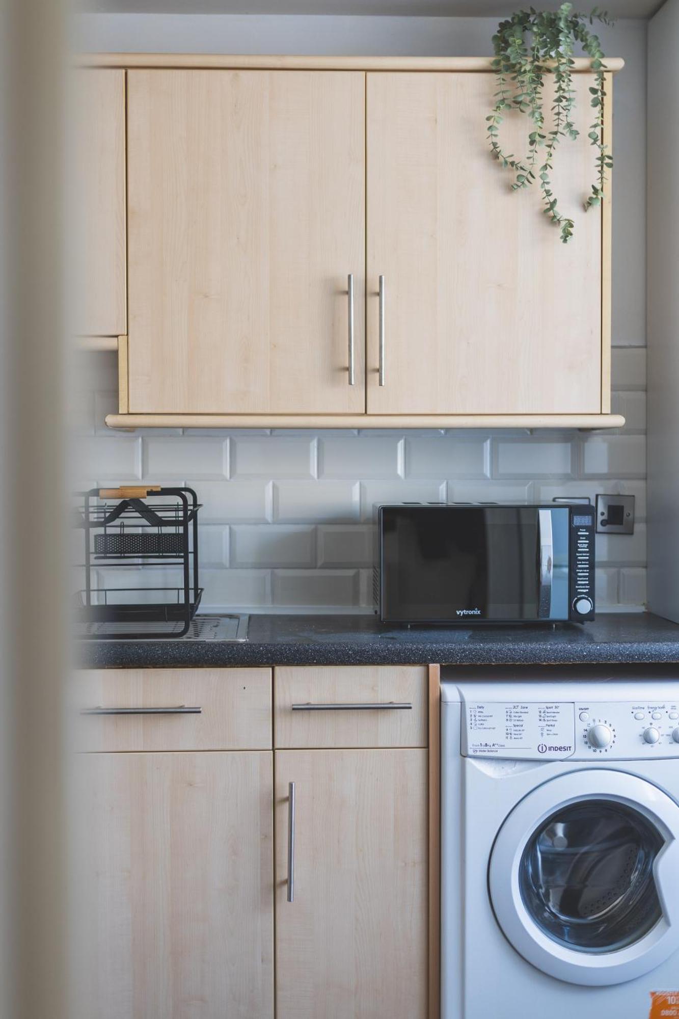 Arte Stays Serviced Houses Stratford - 3 Bedrooms 2 Bathrooms Houses London, Stratford, Maryland, Free Parking, Garden, Weekly Or Monthly Stays - Up To 8 Guests Экстерьер фото